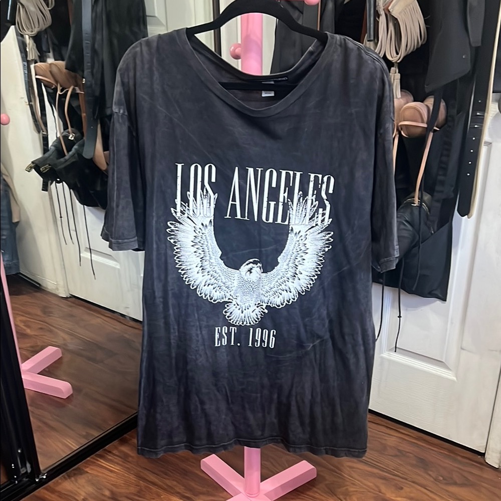Los Angeles Graphic Tee